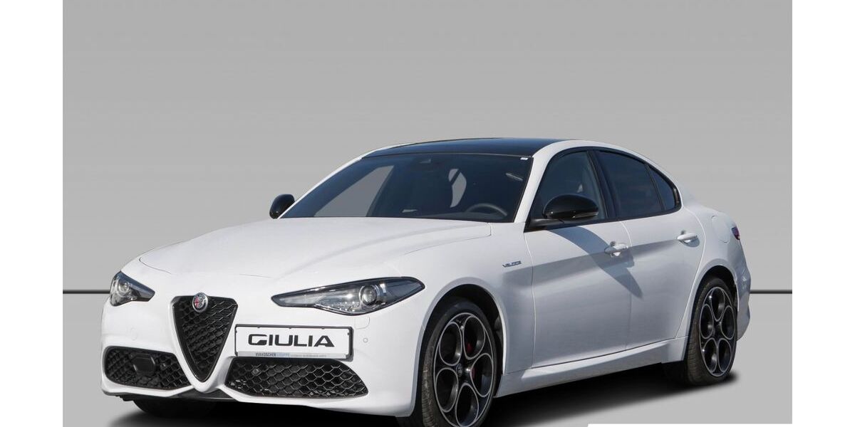 Alfa Romeo Giulia 16.666 km 46.990 € Oldenburg 26135