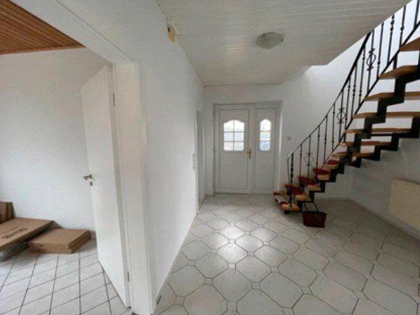 Einfamilienhaus Edewecht - 7 Zimmer, 150 m&sup2;, 379.000&euro; | Angebot:26958659