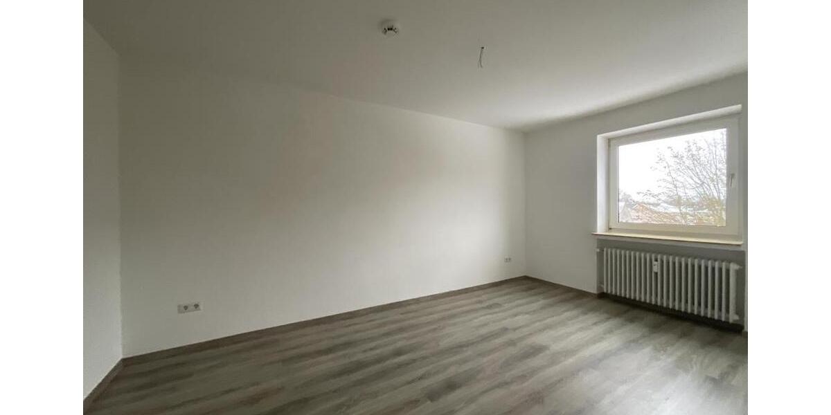 Etagenwohnung Varel - 3 Zimmer, 73 m&sup2;, 599&euro; | Angebot:25362124