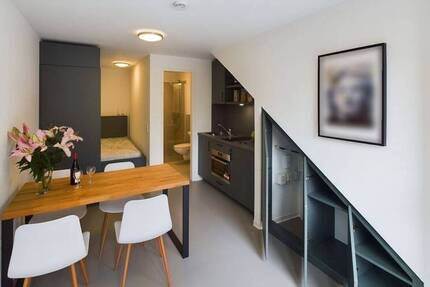 Helle + möblierte Wohnung in Oldenburg - ideal für Studierende + Berufseinsteiger | Residence Plus
