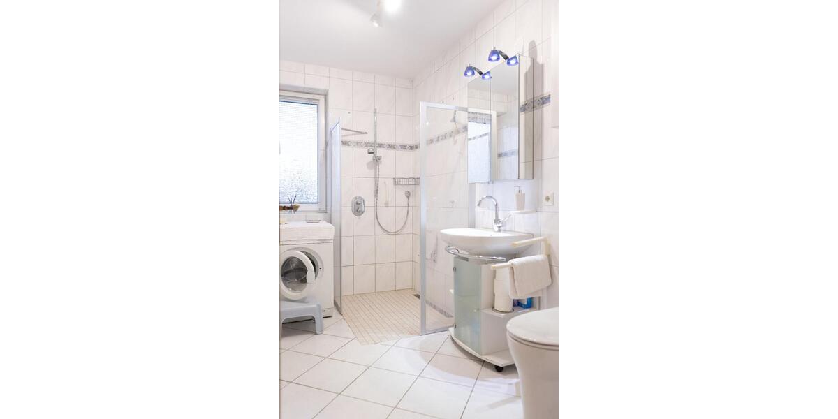 Etagenwohnung Bad Zwischenahn - 3 Zimmer, 93 m&sup2;, 336.000&euro; | Angebot:25833020