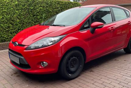 Ford Fiesta 62.436 km 4.900 &euro; Apen 26689