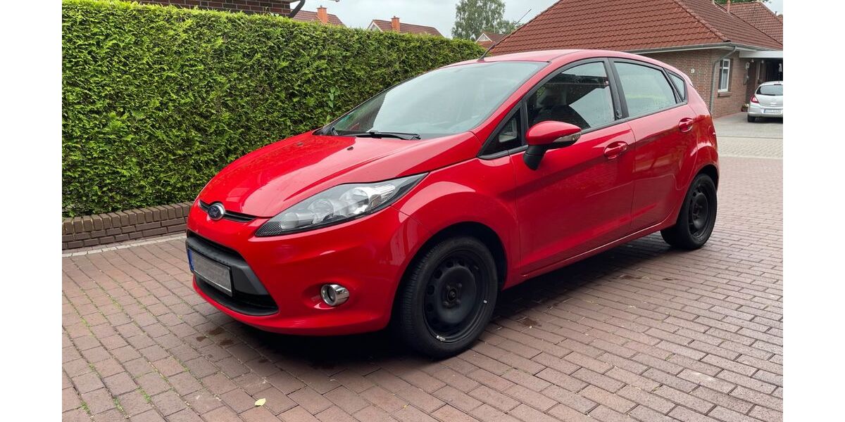 Ford Fiesta 62.436 km 4.900 &euro; Apen 26689