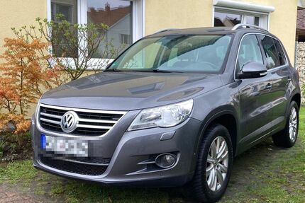 VW Tiguan 136.850 km 7.475 &euro; Bad Zwischenahn 26160