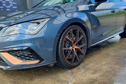 Seat Leon 97.700 km 24.500 &euro; Rastede 26180