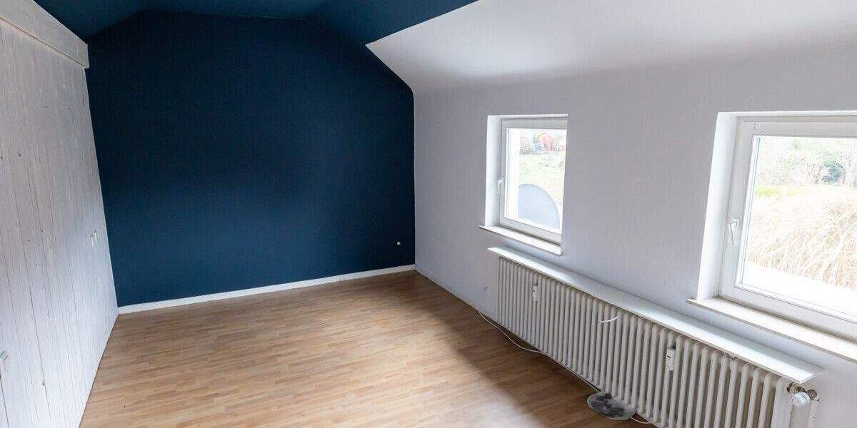 *** 3 WE - 1 WE frei - 2 vermietet - BELIEBTE LAGE in GUTER NACHBARSCHAFT *** 7 zimmer