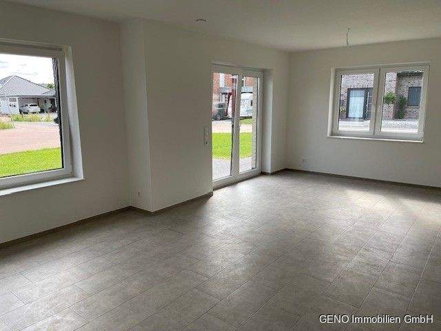 Attraktive Doppelhaushälte zu vermieten 6 zimmer