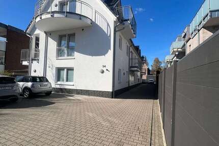 Wohnung zum Mieten in Oldenburg 1.230 € 99.79 m² 3 zimmer