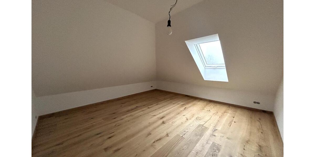 Etagenwohnung Wiefelstede - 3 Zimmer, 104 m&sup2;, 1.250&euro; | Angebot:24950149