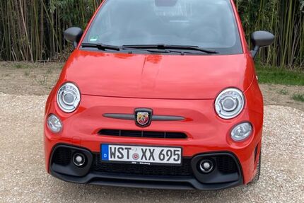 Abarth 695C 7.800 km 29.900 € Bad Zwischenahn 26160
