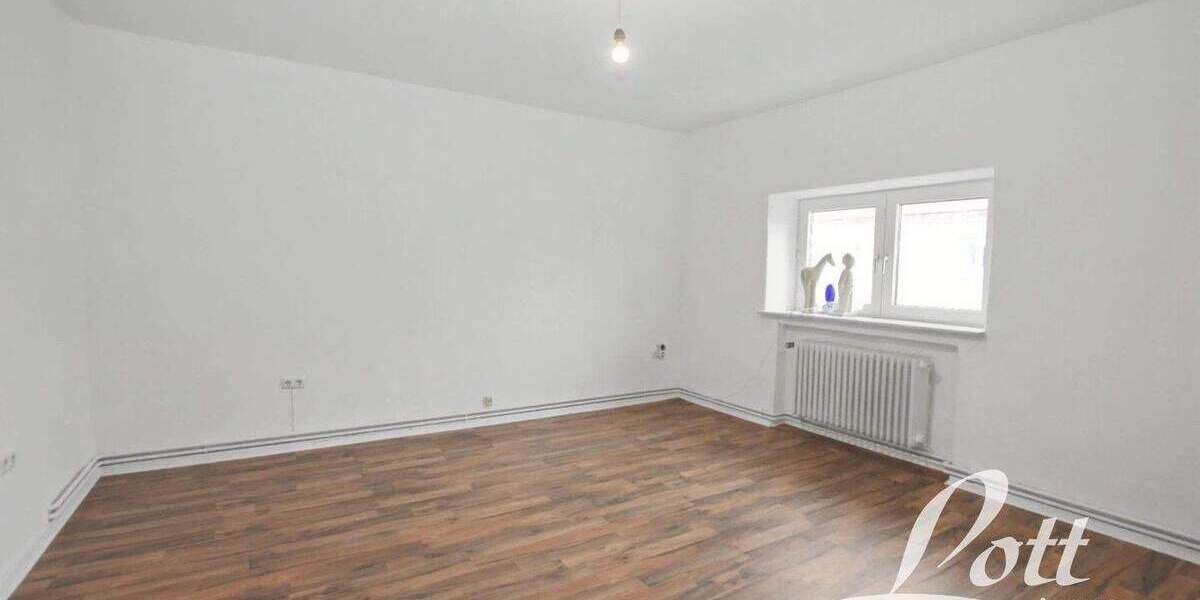 Mehrfamilienhaus, Wohnhaus Apen - 3 Zimmer, 124 m&sup2;, 258.000&euro; | Angebot:25814009