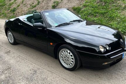 Alfa Romeo Spider 200.500 km 2.500 &euro; Oldenburg 26135