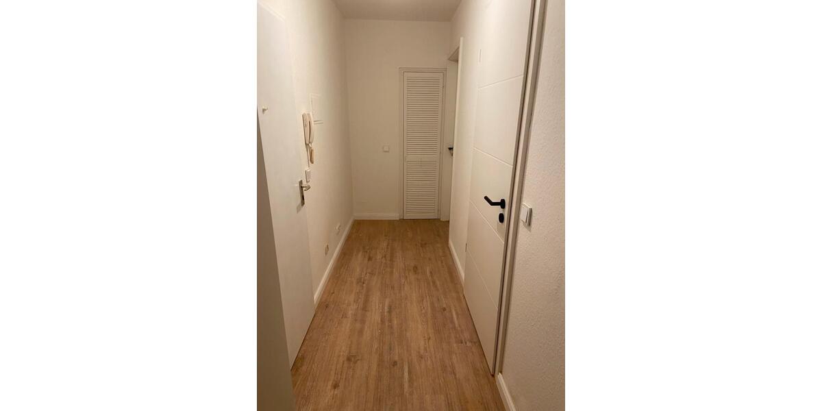 Ab sofort! 2 Zimmer Wohnung mit EBK, Balkon und Aufzug 2 zimmer