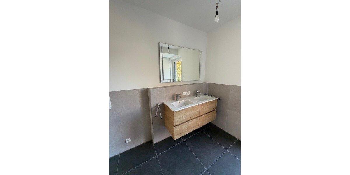 Erdgeschoßwohnung Bad Zwischenahn - 3 Zimmer, 92 m&sup2;, 1.330&euro; | Angebot:26330517