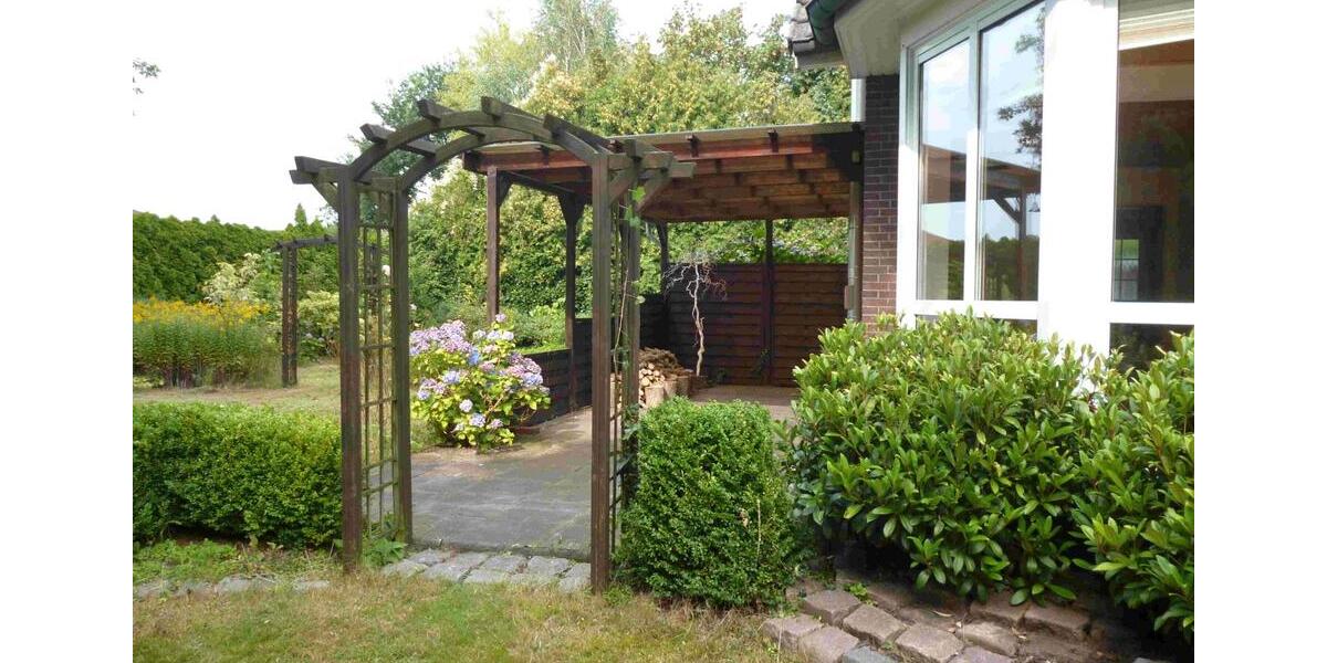 Mehrfamilienhaus, Wohnhaus Wiefelstede - 8 Zimmer, 229 m&sup2;, 390.000&euro; | Angebot:26112400