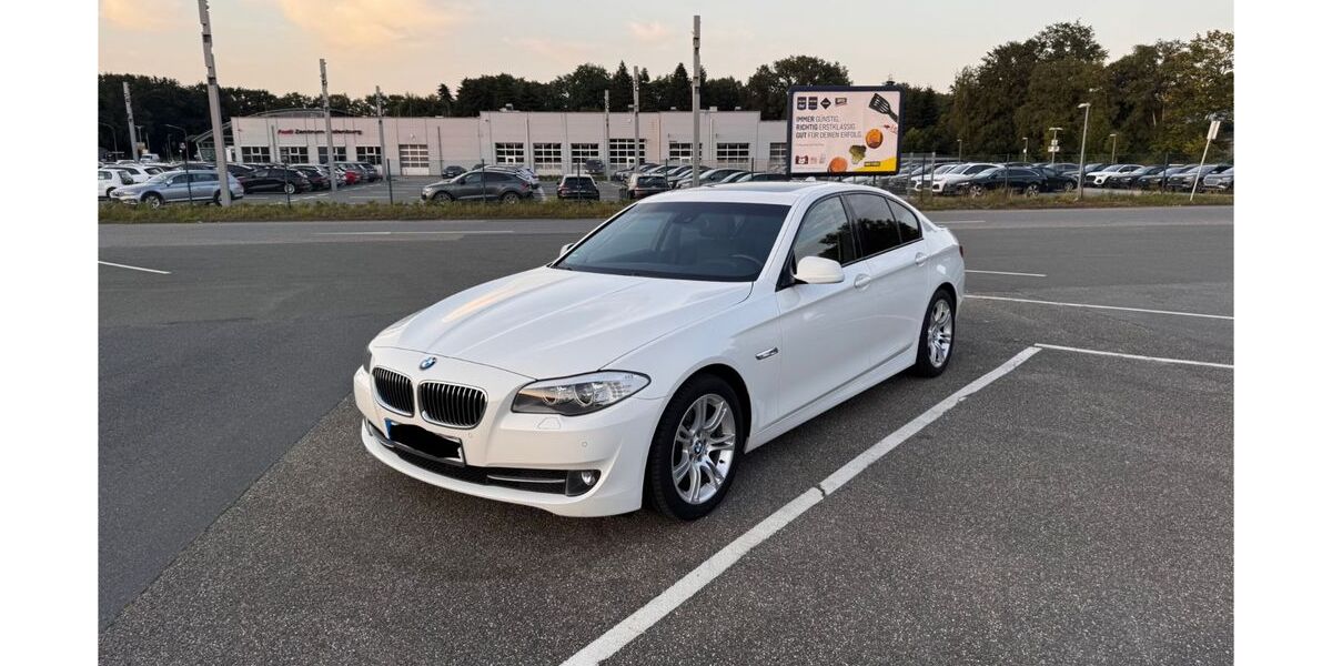 BMW 520 159.587 km 11.900 &euro; Oldenburg 26127