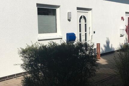 Haus Delmenhorst Düsternort - 3 Zimmer, 69 m&sup2;, 800&euro; | Angebot:26155461