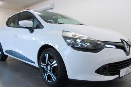 Renault Clio 107.000 km 5.999 &euro; Oldenburg 26125