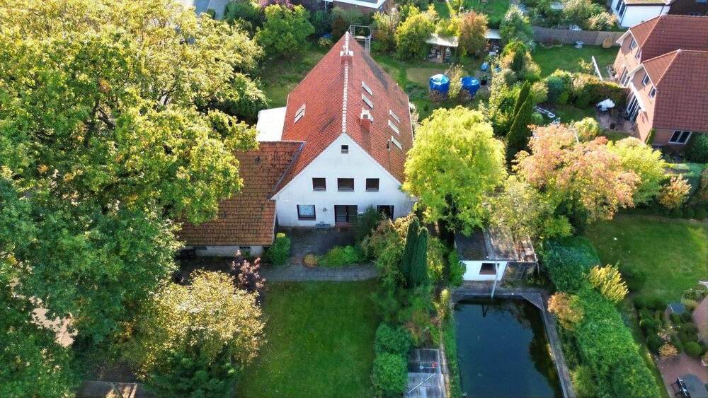 Mehrfamilienhaus, Wohnhaus Ganderkesee - 9 Zimmer, 210 m&sup2;, 399.000&euro; | Angebot:23062612