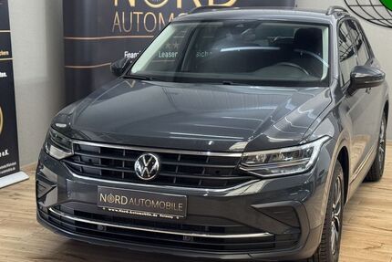 VW Tiguan 81.219 km 23.890 &euro; Rastede/ Wahnbek 26180