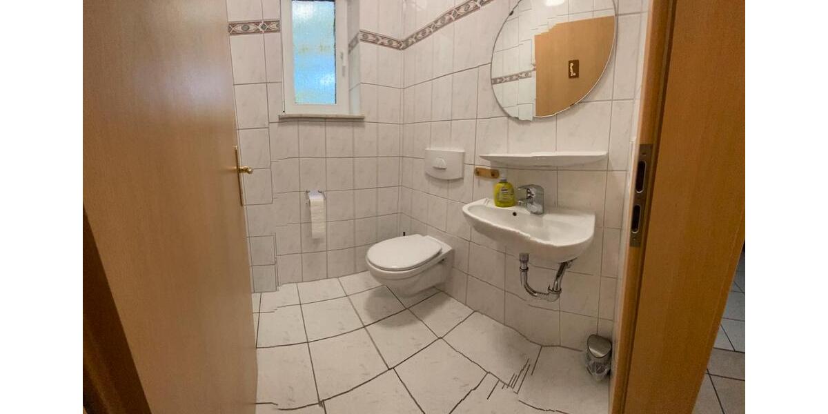 Erdgeschoßwohnung Oldenburg Ziegelhof - 3 Zimmer, 90 m&sup2;, 1.700&euro; | Angebot:25936305