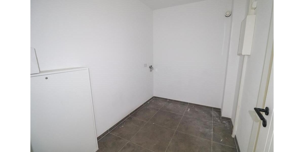 Etagenwohnung Oldenburg Kreyenbrück - 6 Zimmer, 123 m&sup2;, 450&euro; | Angebot:26198016