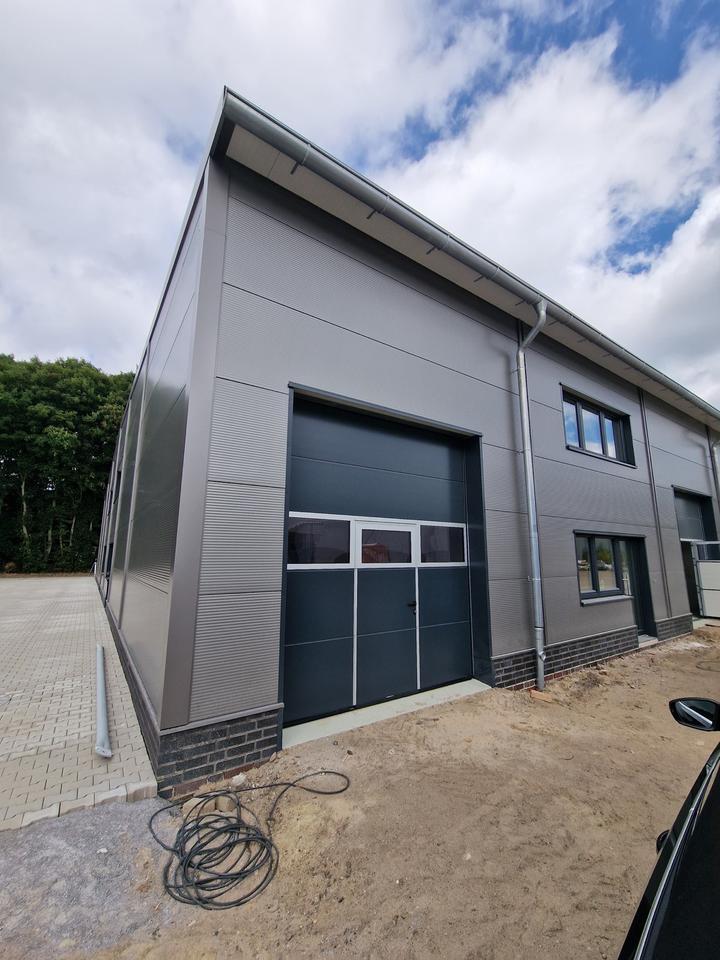 Lager Halle mit Büro in Oldenburg Tweelbäke (M, L, XL Einheiten) zimmer