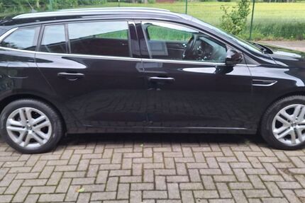 Renault Megane 83.000 km 8.850 &euro; Garrel 49681