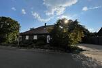 Lichtdurchflutetes Einfamilienhaus mit Kamin und Garten zimmer