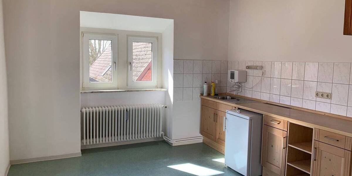 Etagenwohnung Ovelgönne - 4 Zimmer, 120 m&sup2;, 650&euro; | Angebot:25630436