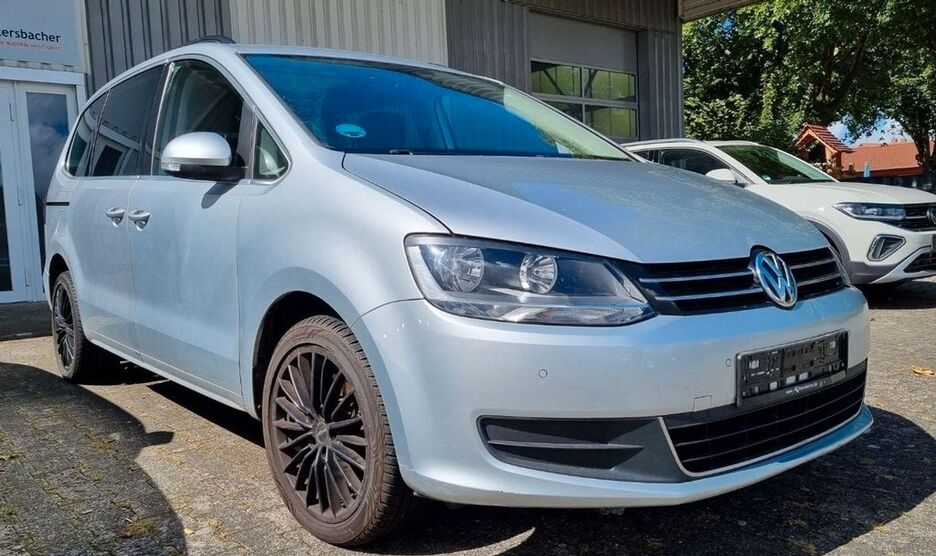 VW Sharan 103.000 km 21.999 € Oldenburg 26129