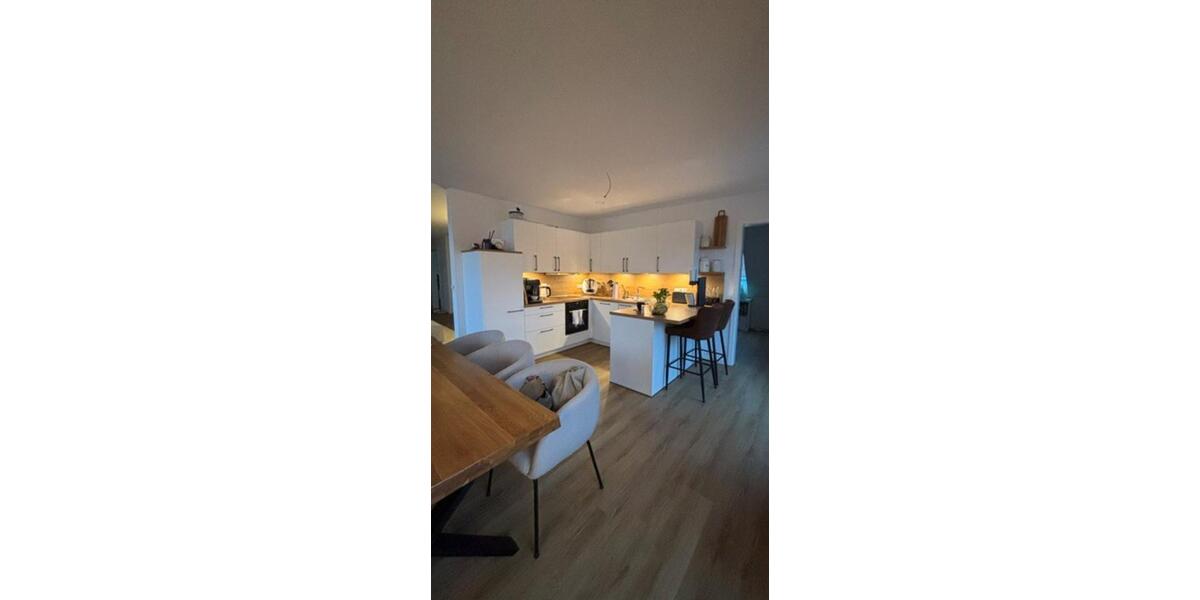 Stilvolle Penthousewohnung mit exklusiver Küche am Klinikum 4 zimmer