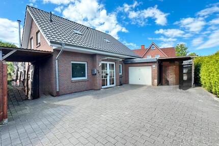 Einfamilienhaus mit Garage in Hatten Sandkrug