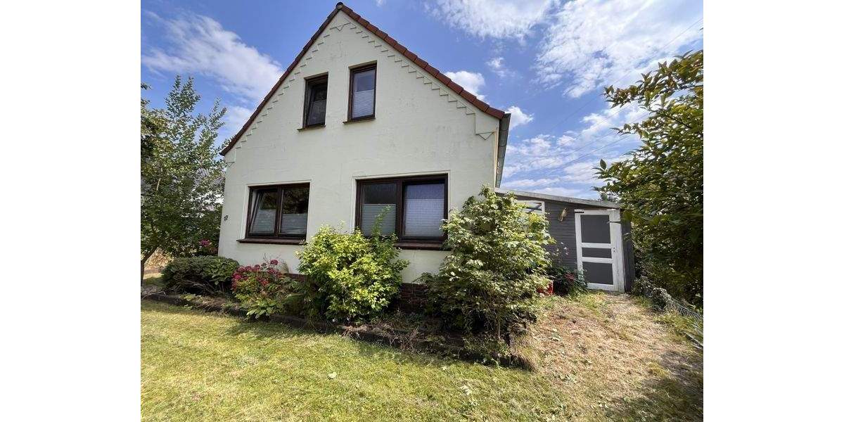 Mehrfamilienhaus, Wohnhaus Schwanewede Beckedorf - 8 Zimmer, 196 m&sup2;, 299.900&euro; | Angebot:26037592