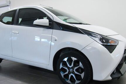Toyota Aygo (X) 79.900 km 11.890 &euro; Oldenburg 26125