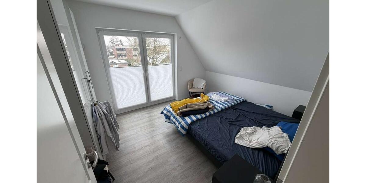 Etagenwohnung Oldenburg Kreyenbrück - 2 Zimmer, 92 m&sup2;, 1.090&euro; | Angebot:24779324
