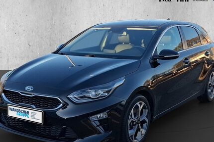 Kia ceed / Ceed 52.085 km 14.990 &euro; Oldenburg 26135