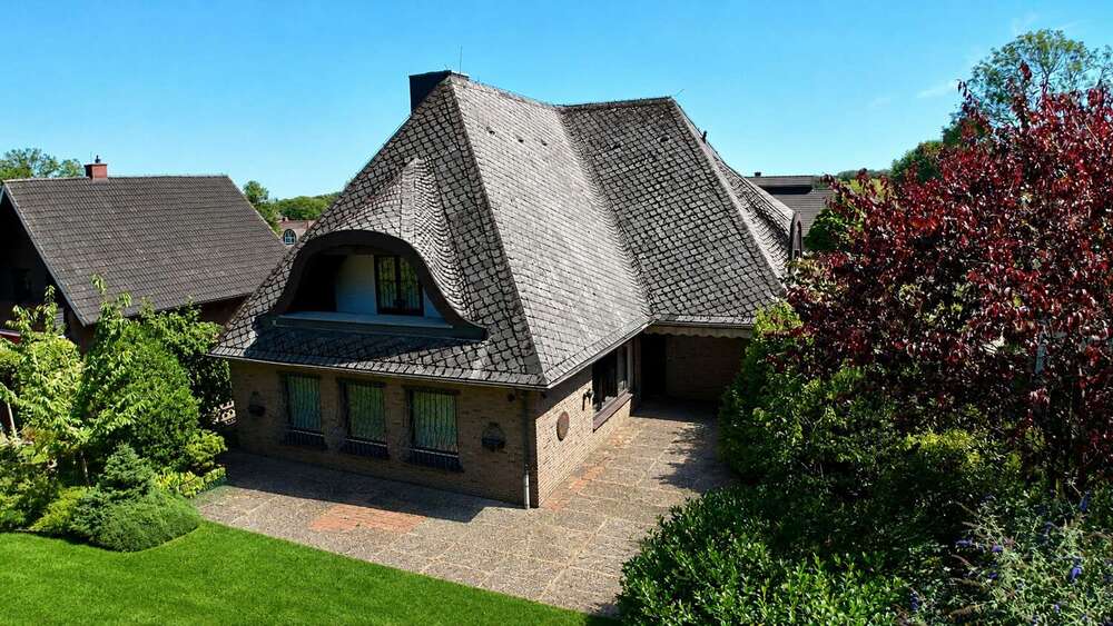 Einfamilienhaus Ganderkesee - 6 Zimmer, 196 m&sup2;, 350.000&euro; | Angebot:27350199