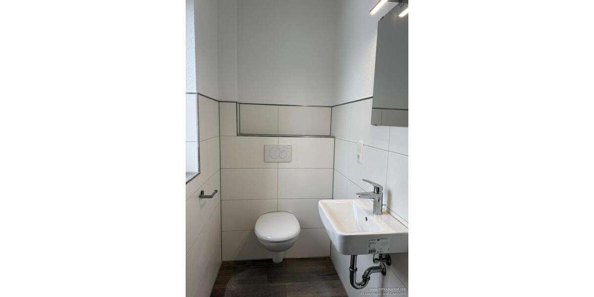 Stilvolles Wohnen in Friesoythe – Moderne Doppelhaushälfte zu vermieten! 4 zimmer