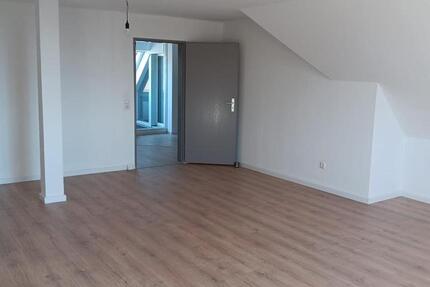 Wohnung Ganderkesee - 1 Zimmer, 90 m&sup2;, 850&euro; | Angebot:25256957