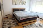 Erdgeschoss-Wohnung im 2-Familienwohnhaus !