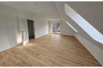 Dachgeschoßwohnung Westerstede - 3 Zimmer, 81 m&sup2;, 995&euro; | Angebot:25637489