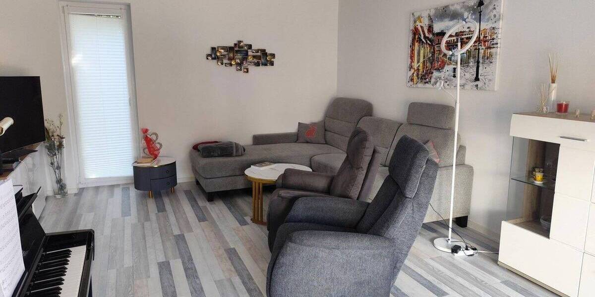 sehr gepflegte Doppelhaushälfte , 5 Jahre jung , von privat 4 zimmer