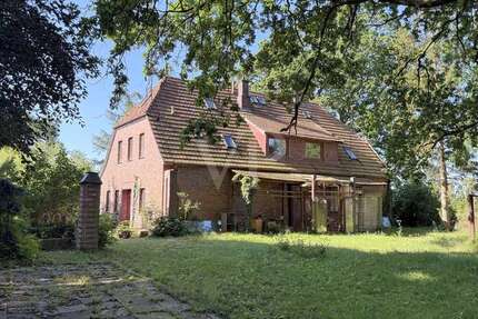 Haus Wardenburg - 7 Zimmer, 257 m&sup2;, 325.000&euro; | Angebot:27643188