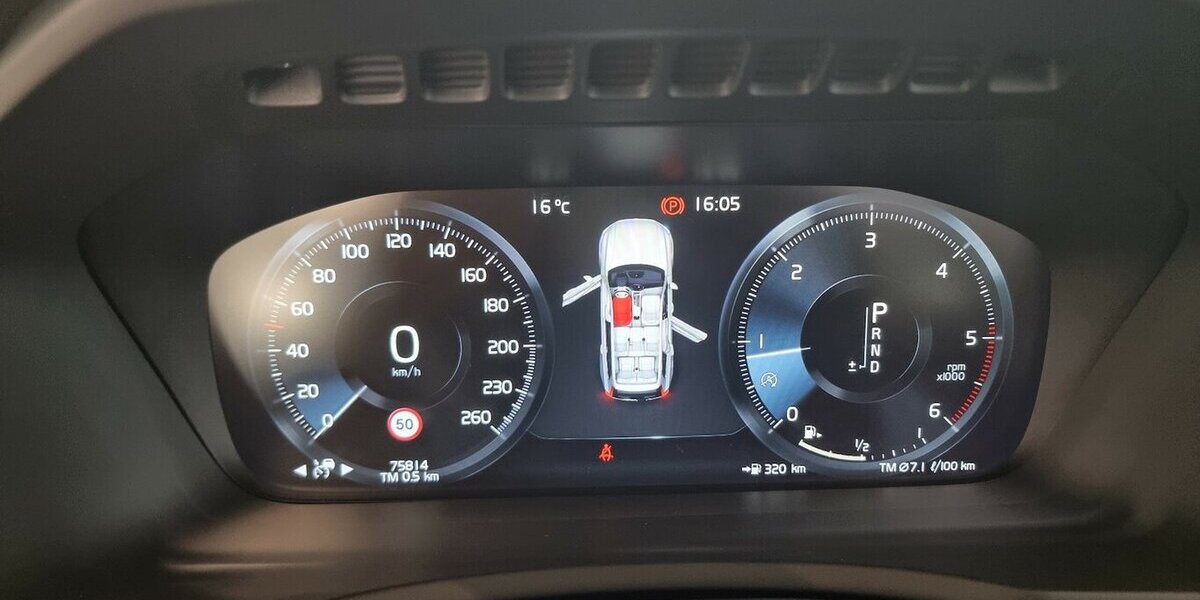 Volvo XC90 ThorsHammer Leder-Sport Memory APP AHK 7-Si 75.900 km 41.900 € Garrel 49681