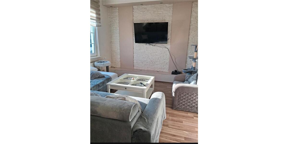 Dachgeschoßwohnung Delmenhorst Bungerhof - 4 Zimmer, 100 m&sup2;, 1.100&euro; | Angebot:26276110