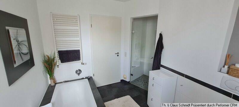 Etagenwohnung Rastede Rastede I - 3 Zimmer, 100 m&sup2;, 1.150&euro; | Angebot:26902471