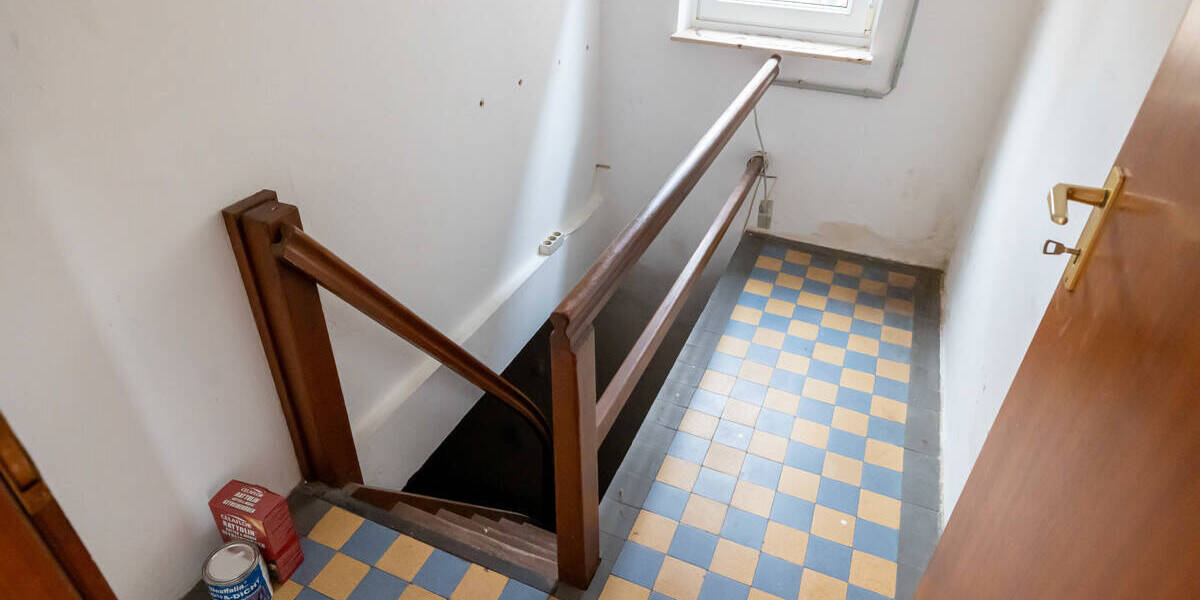 Etagenwohnung Ganderkesee Neuenlande - 6 Zimmer, 145 m&sup2;, 137.000&euro; | Angebot:25846192
