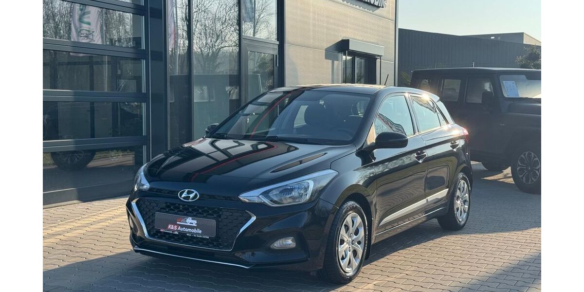 Hyundai i20 48.100 km 11.290 &euro; Bösel 26219