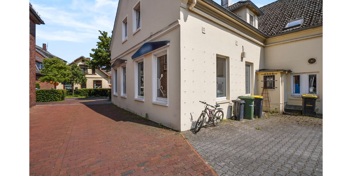 Ganderkesee-Ort Attraktives Ladenlokal in zentraler Lage mit Schaufensterfläche und Stellplatz - Gewerbeobjekt Ganderkesee | Angebot:27071255
